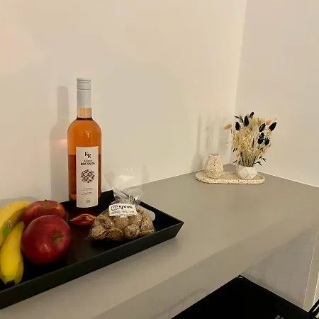Asteras Mini Apartahotel Naousa (Paros)