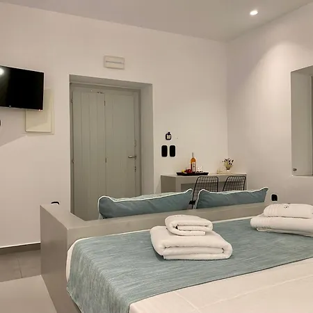 Asteras Mini Apartahotel Naousa (Paros)