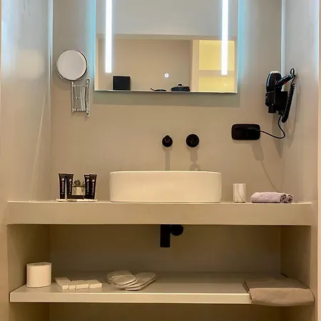 Asteras Mini アパートホテル