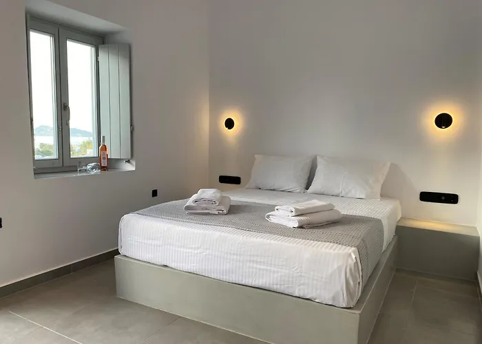 Asteras Mini Νάουσα